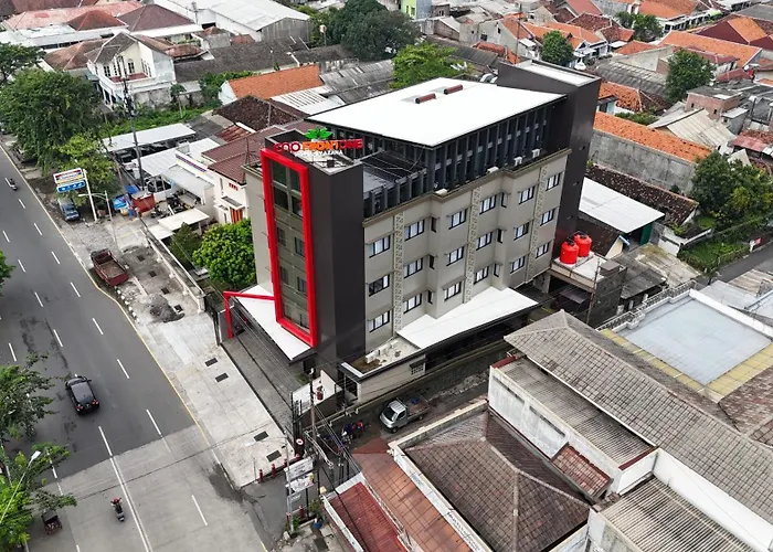 Eno Front One Hotel Semarang